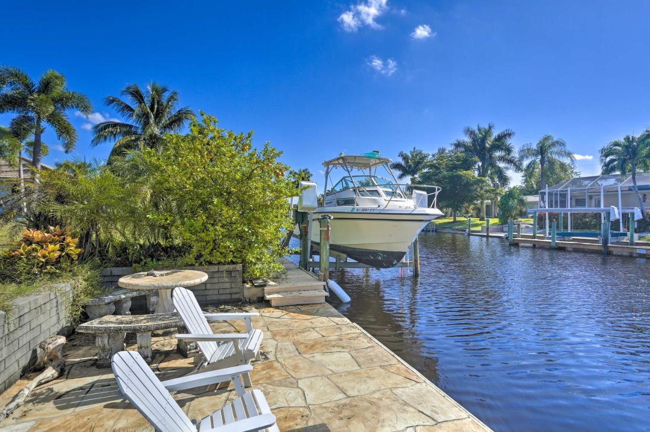 Cape Coral Waterfront Getaway With Kayaks And Bikes! Villa Esterno foto