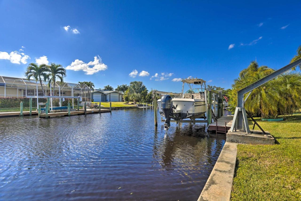 Cape Coral Waterfront Getaway With Kayaks And Bikes! Villa Esterno foto